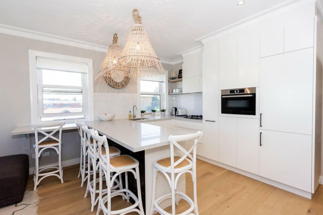 Bondi Breeze-Hosted By:L'Abode Accommodation Sydney Exterior foto